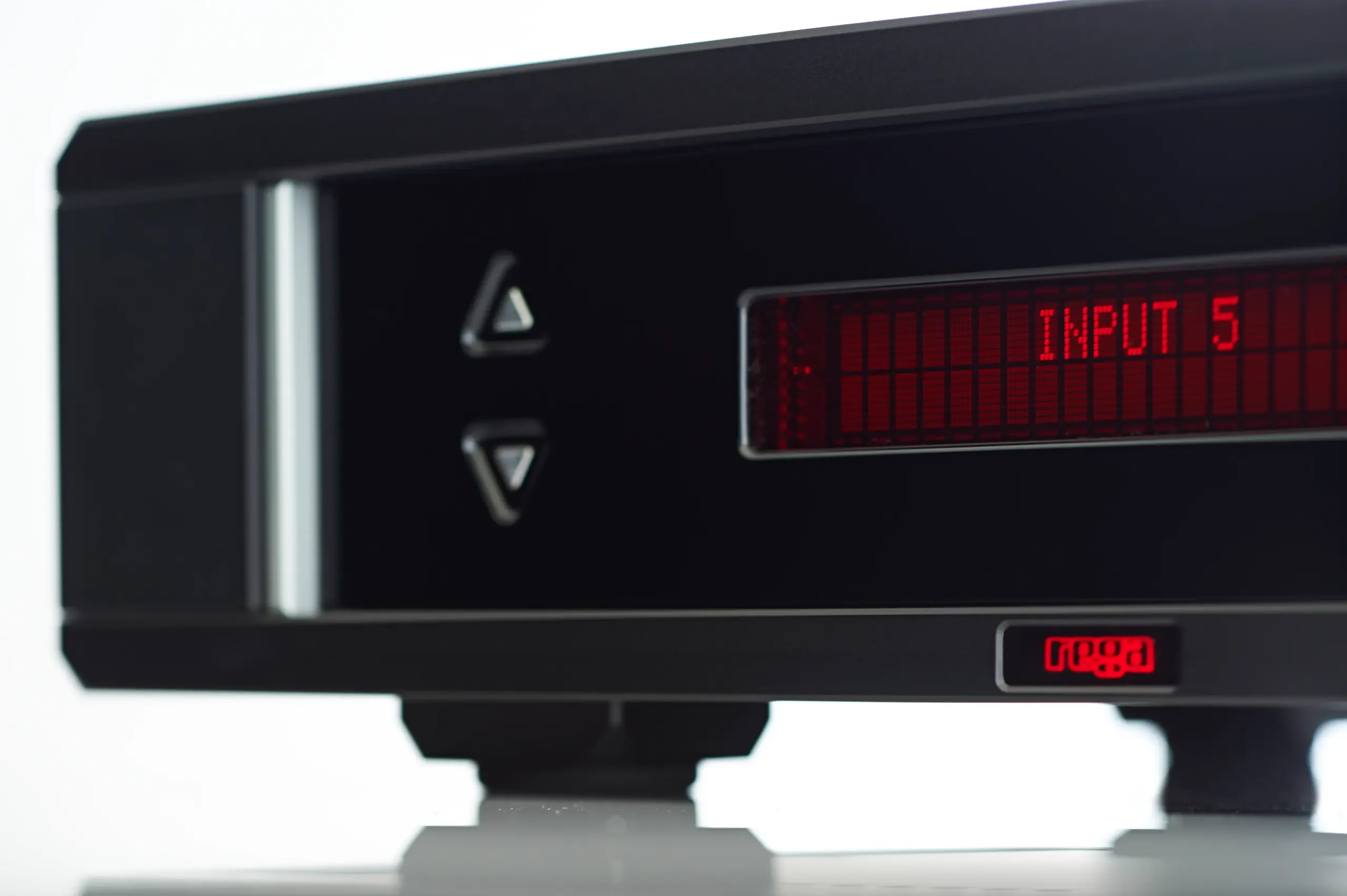 rega-osiris-vollverst-rker-2x-160-watt-aluminium-schwarz image 5