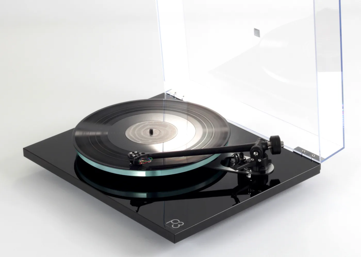 rega-planar-3-plattenspieler-rb330-schwarz-mit-haube image 4