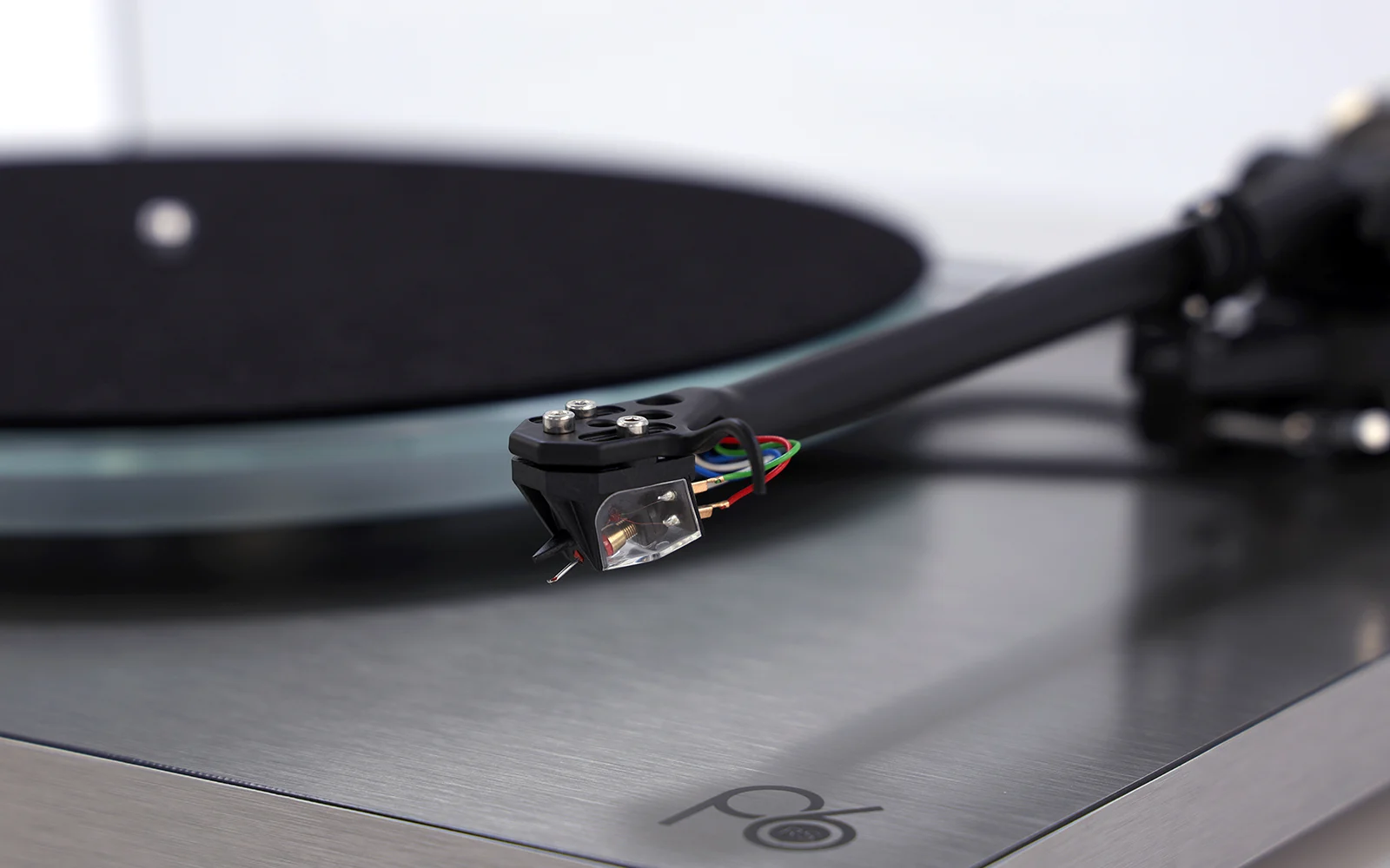 rega-planar-6-rs-edition-plattenspieler-mit-ania-mc image 5