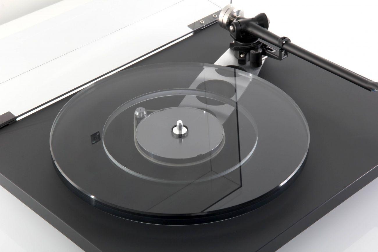 rega-planar-6-plattenspieler-mit-neo-psu-rb330 image 8