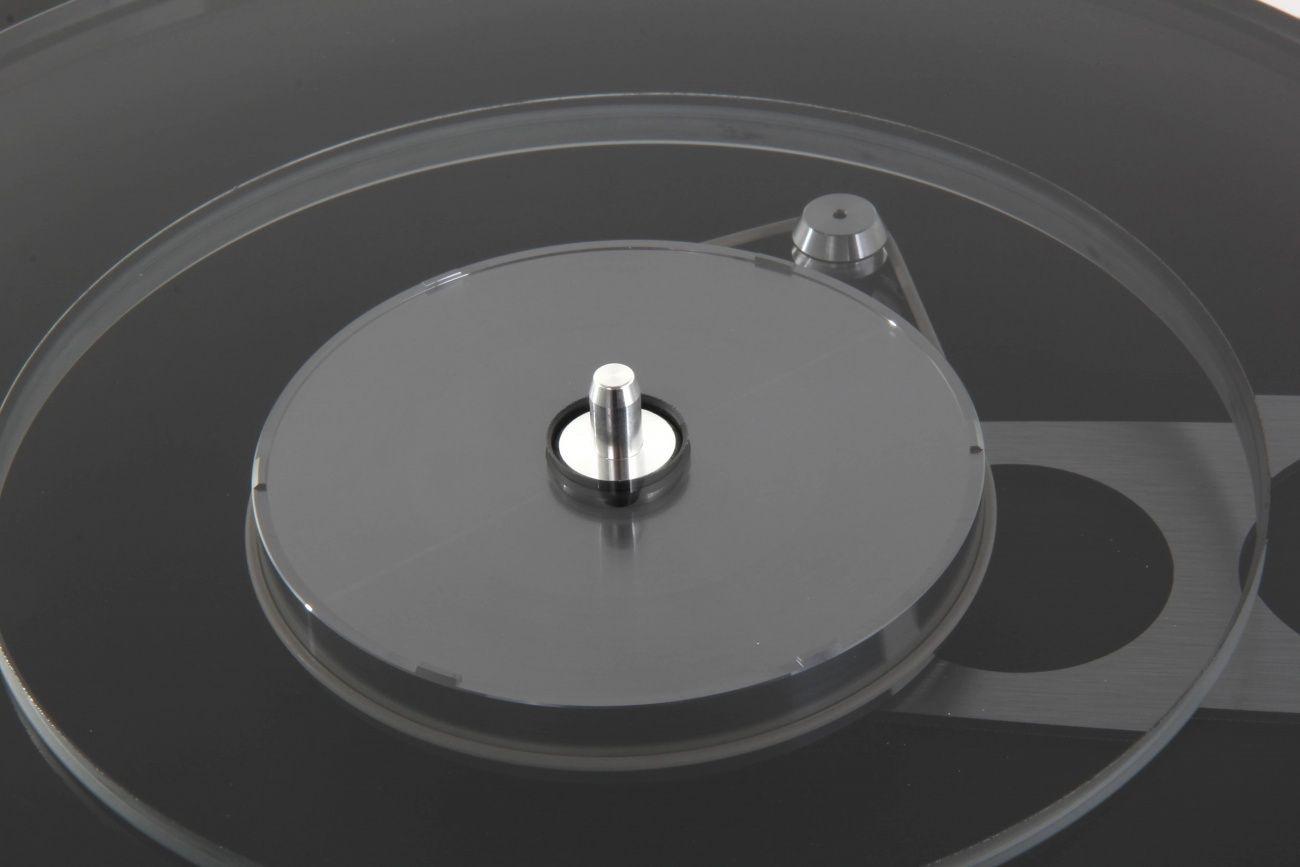 rega-planar-6-plattenspieler-mit-neo-psu-rb330 image 3