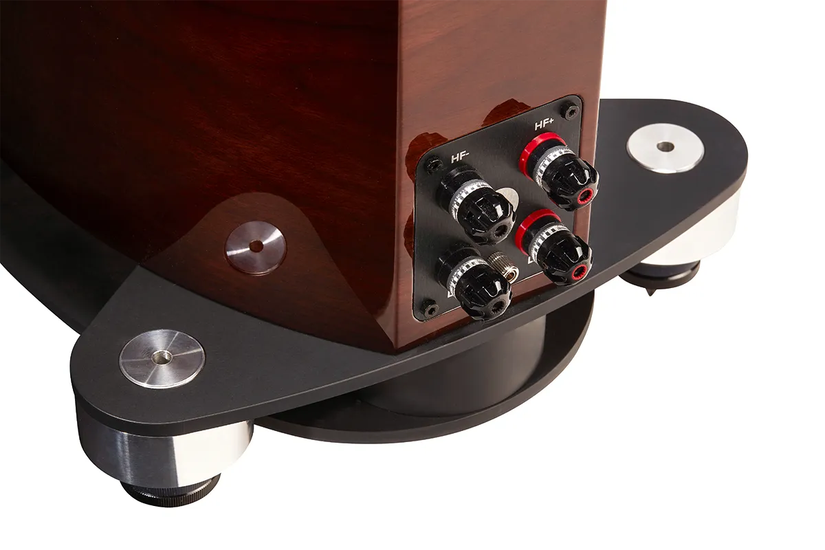 fyne-audio-f1-8s-standlautsprecher-high-end-isoflare image 2